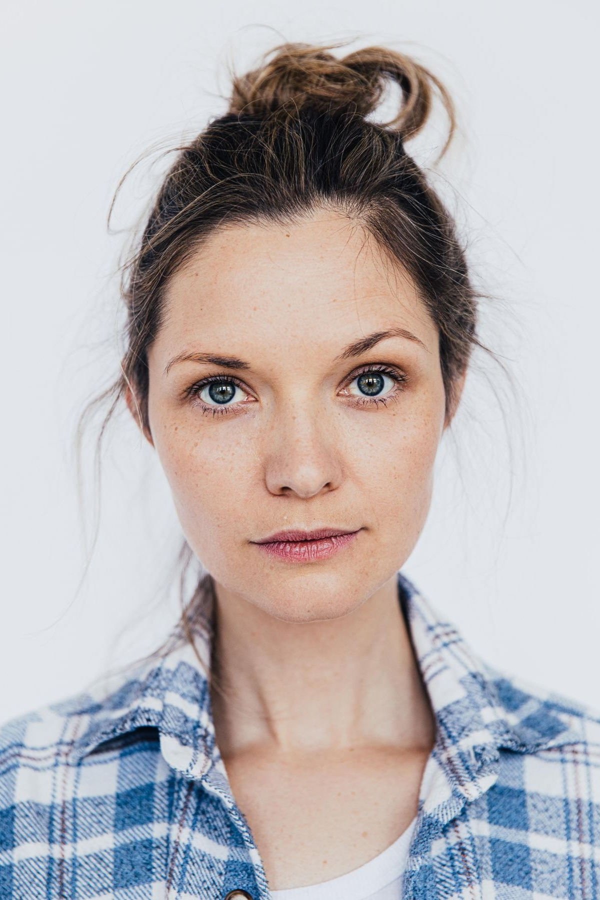 Nathalie Thiede backdrop