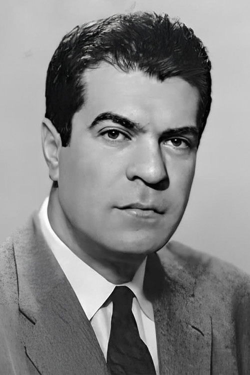 Kemal Ergüvenç backdrop