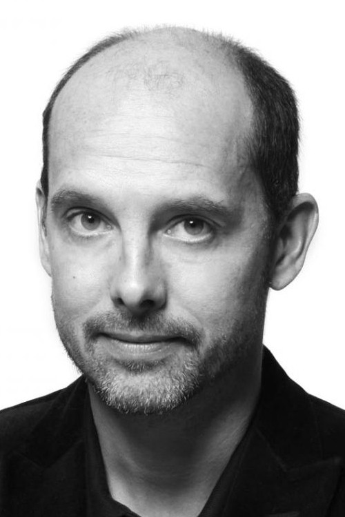 Maurice Barthélemy backdrop