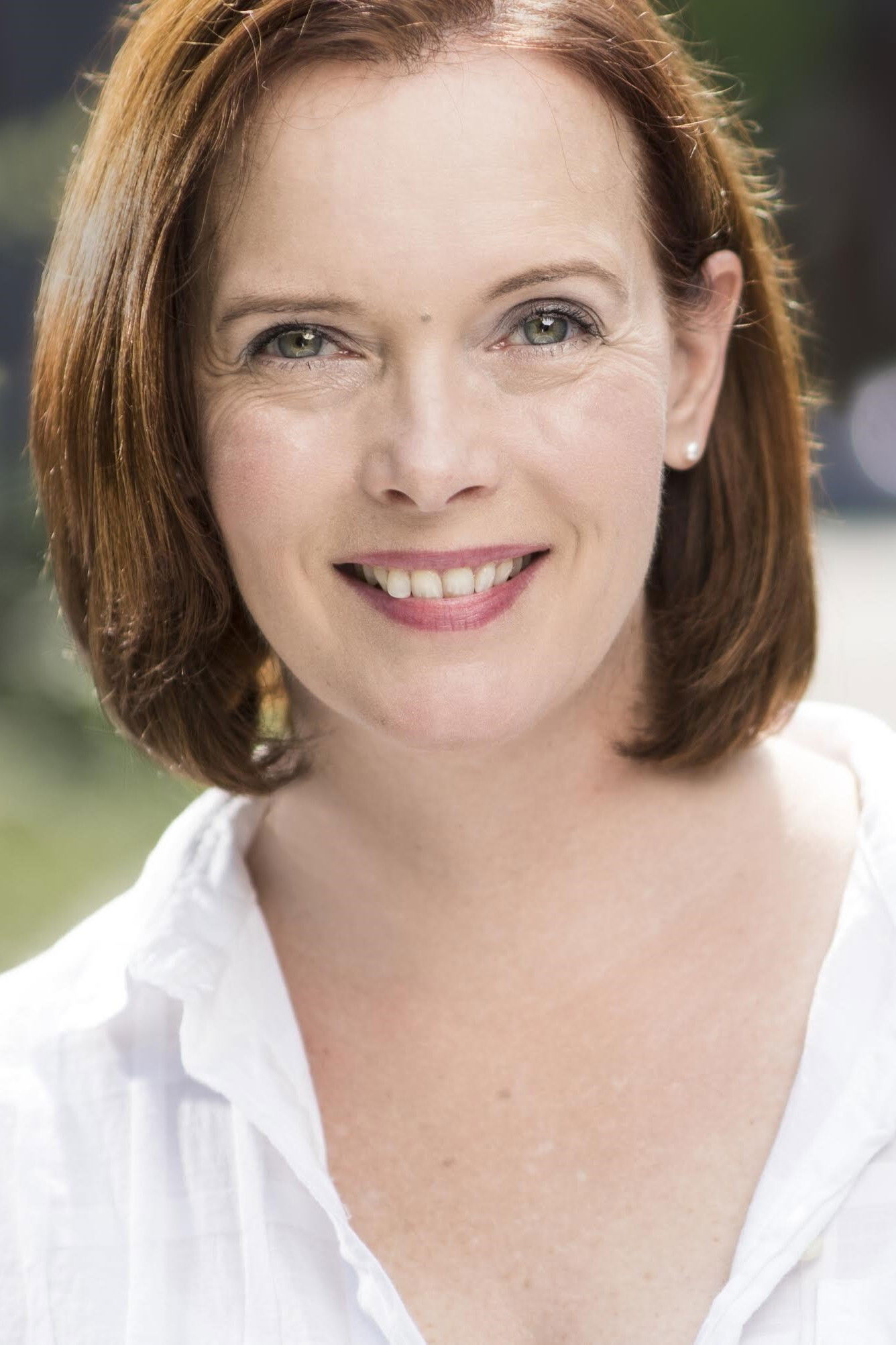 Cynthia Crofoot backdrop