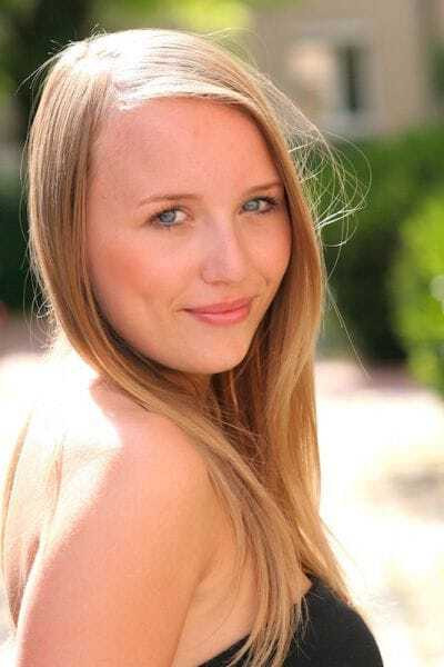 Alina Sokar backdrop