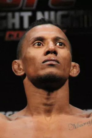 Iuri Alcântara backdrop