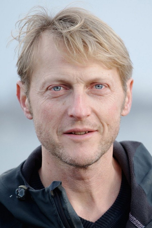 Imanuel Humm backdrop