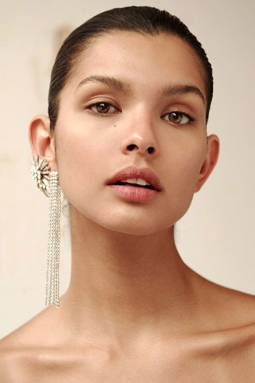 Livia Rangel backdrop