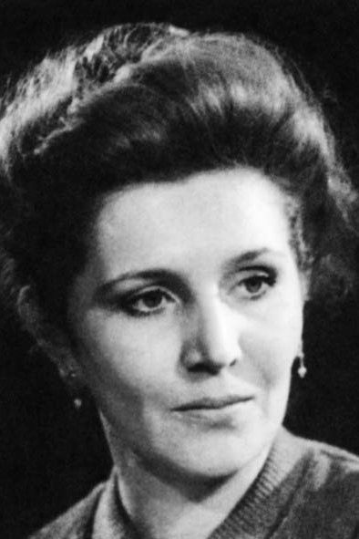 Liubov Kubiuk backdrop