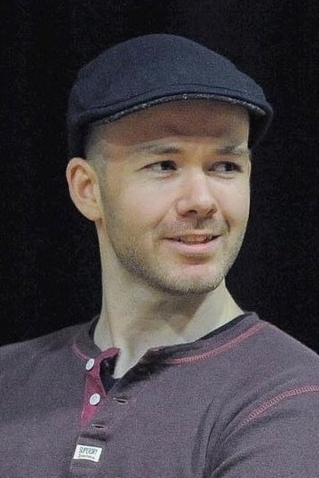 Michael Lennox backdrop