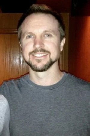 Breehn Burns backdrop