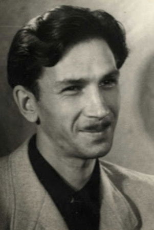 Evgeniy Migunov backdrop