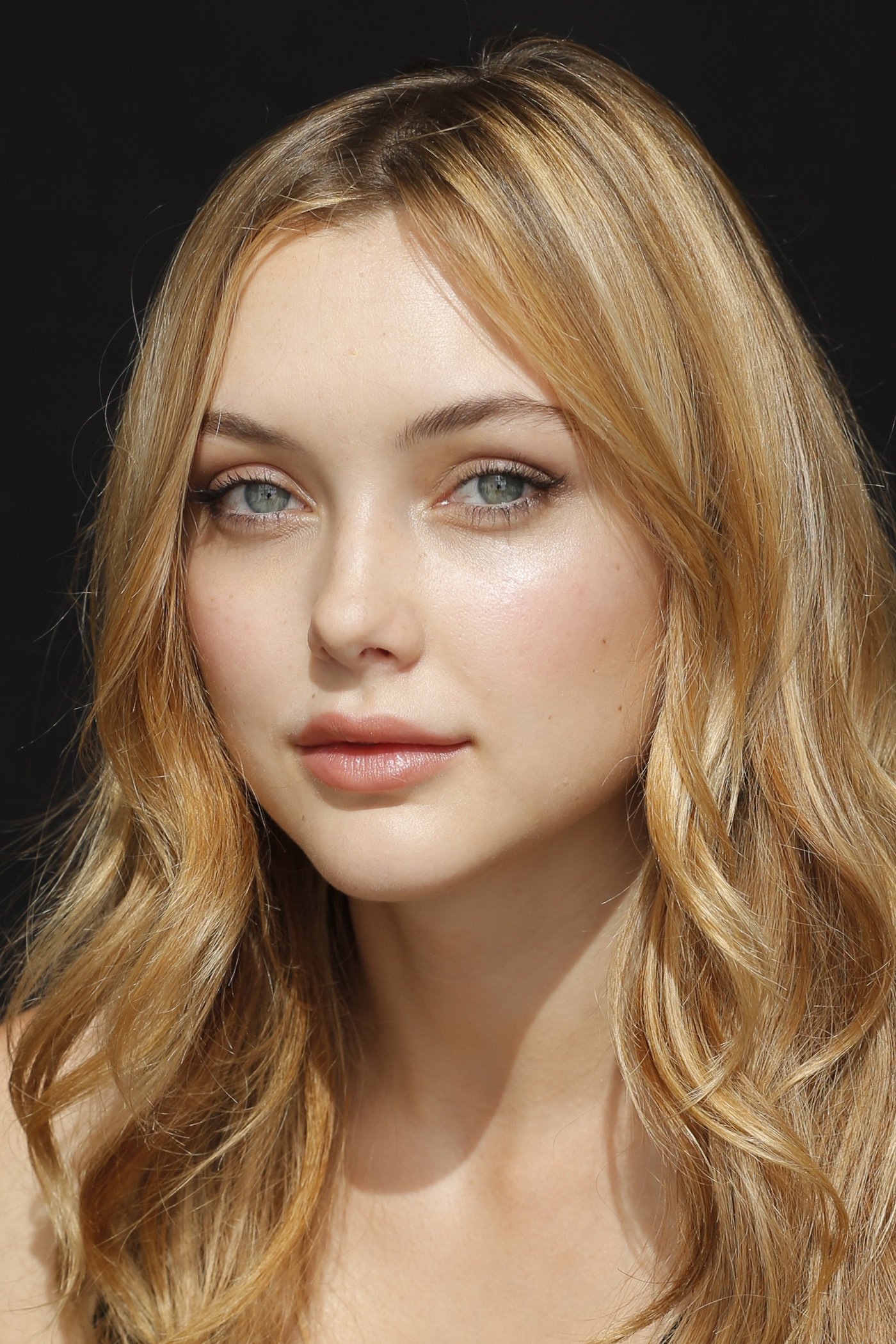 Victory Van Tuyl backdrop