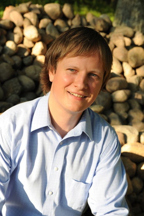 Titas Petrikis backdrop