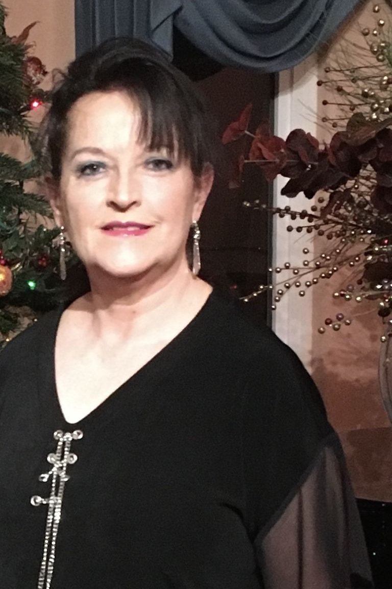 María Gracia backdrop