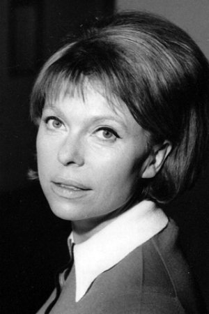 Margot Leonard backdrop