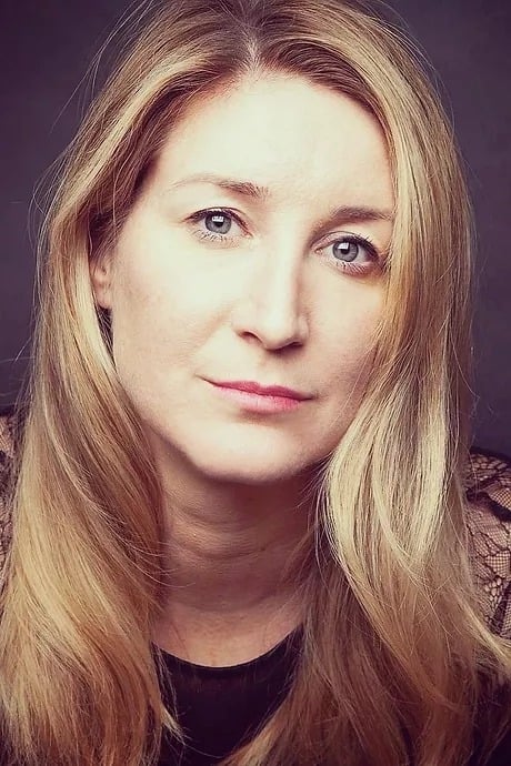 Nina Lauren backdrop