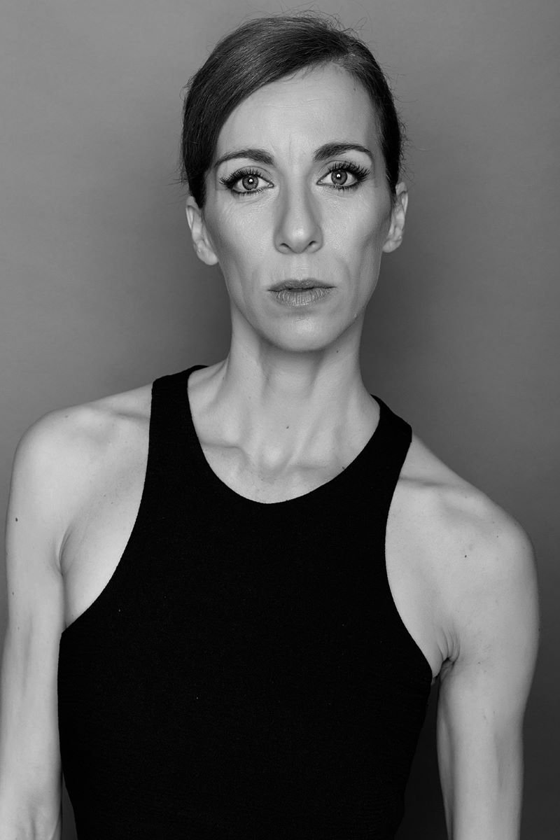 Noemí Climent backdrop