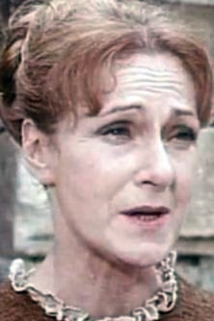 Fabienne Mai backdrop