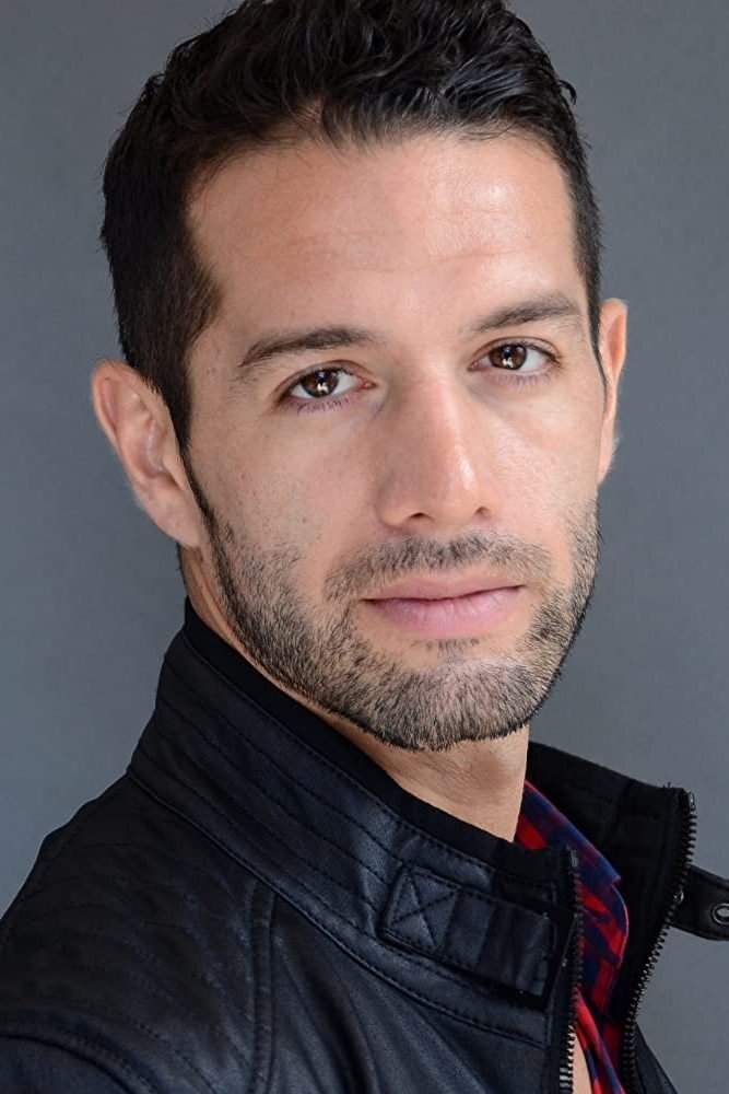 Bayardo De Murguia backdrop