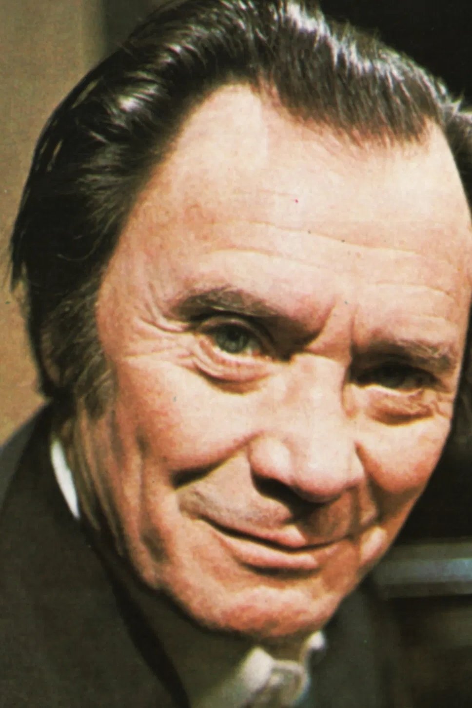 Thomas Heathcote backdrop