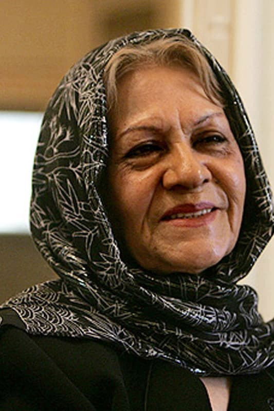 Mehri Vadadian backdrop