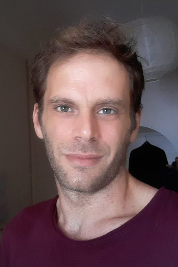 Omiros Poulakis backdrop