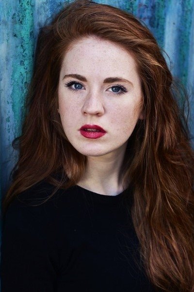 Claire Bouanich backdrop