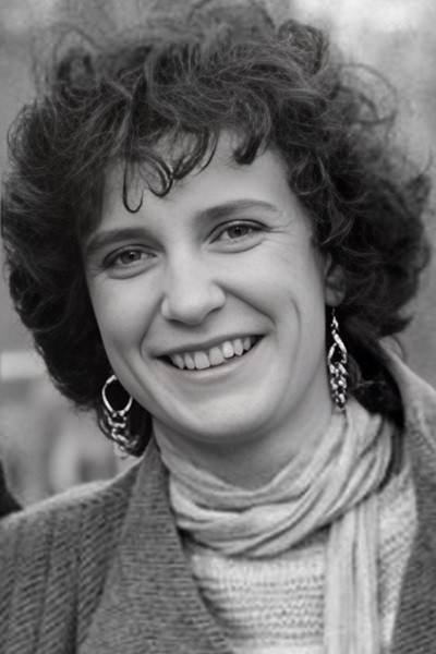 Mariya Khmelik backdrop