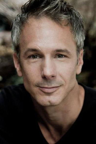 Istan Rozumny backdrop