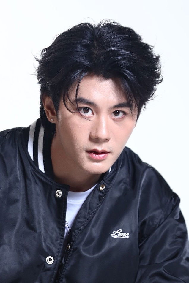 Worrachai Sirikongsuwan backdrop