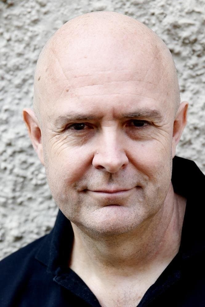 Seán James Sutton backdrop