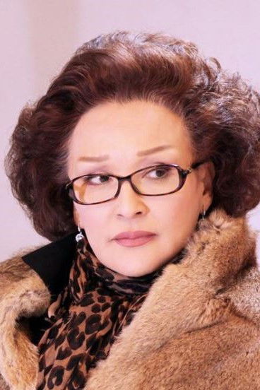 Sha-Li Chen backdrop