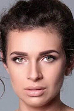 Oksana Filonenko backdrop