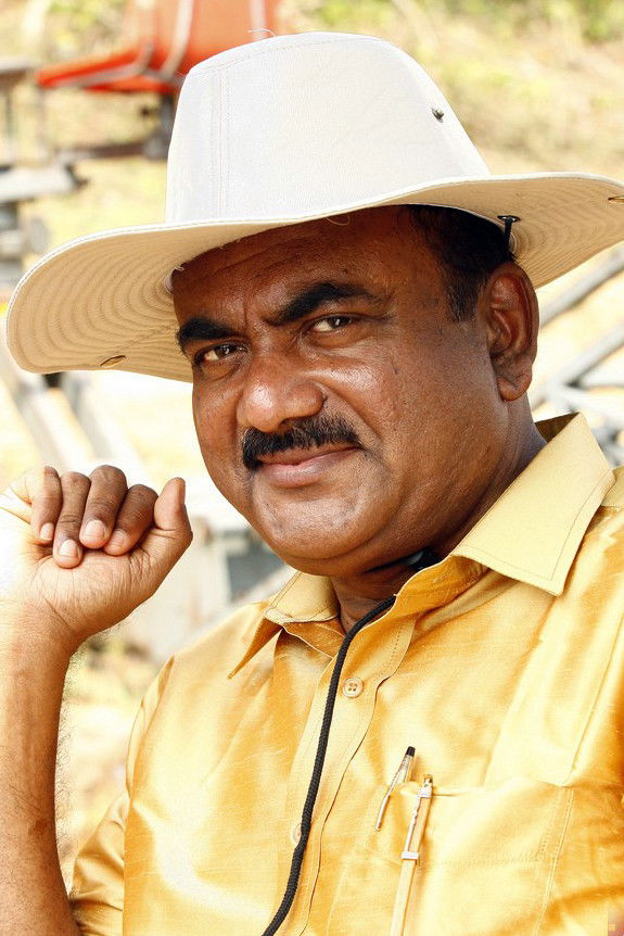 Alleppey Ashraf backdrop