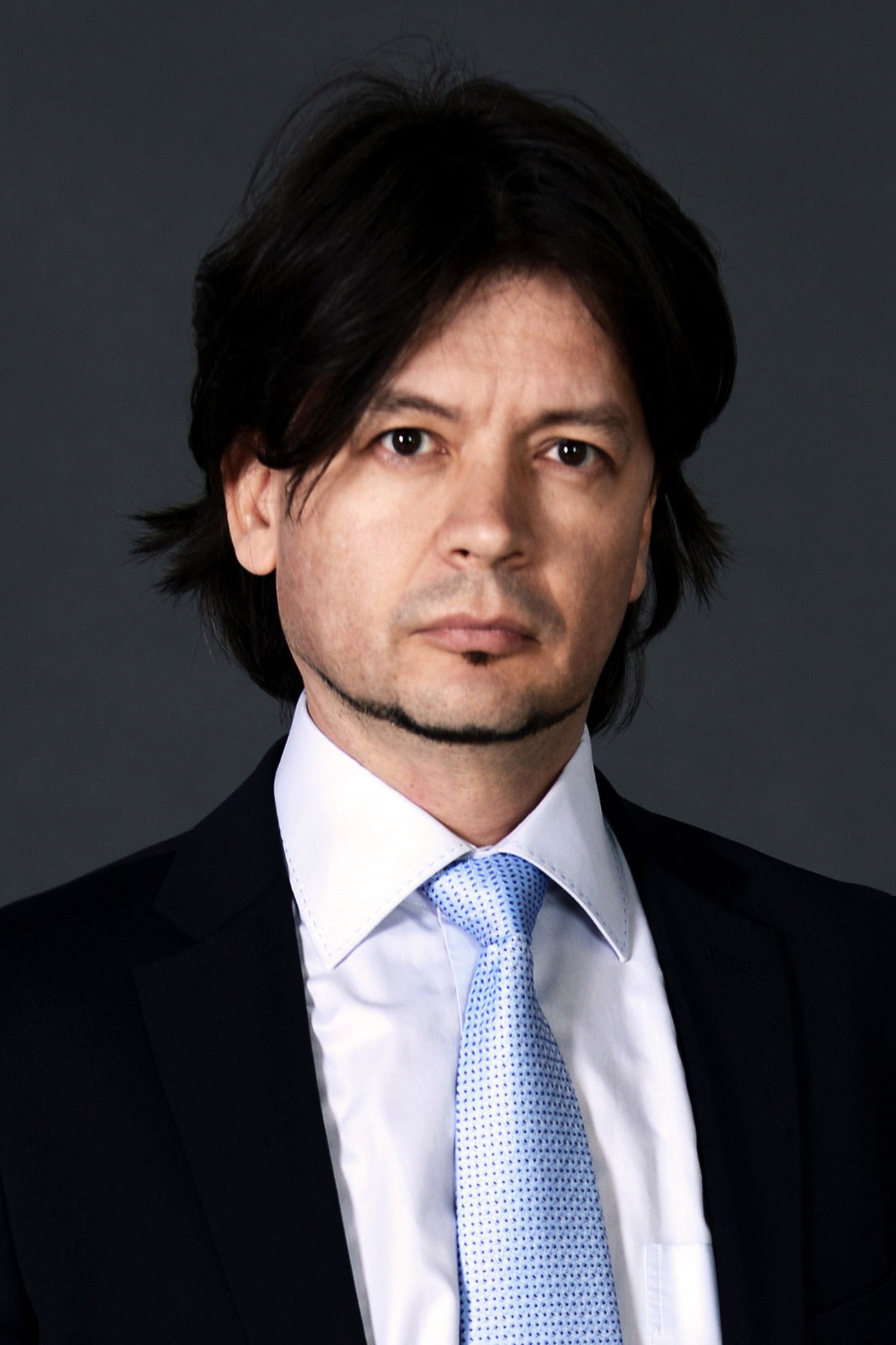 Ivan Velkov backdrop