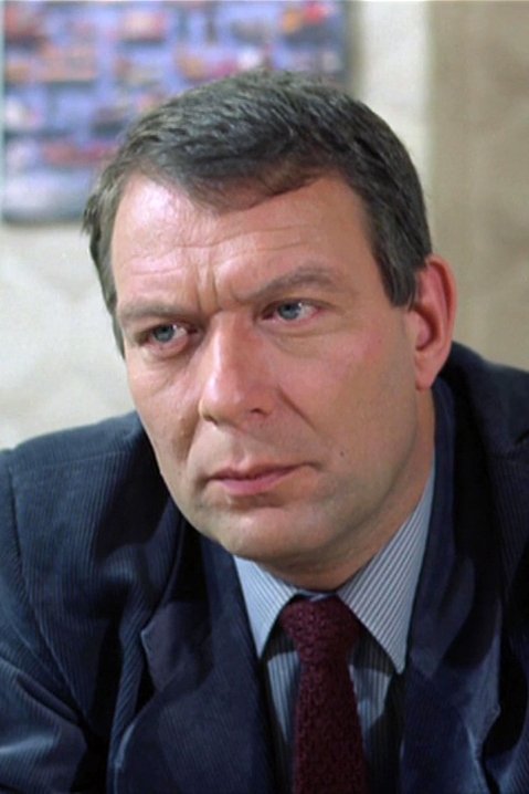 Lutz Riemann backdrop