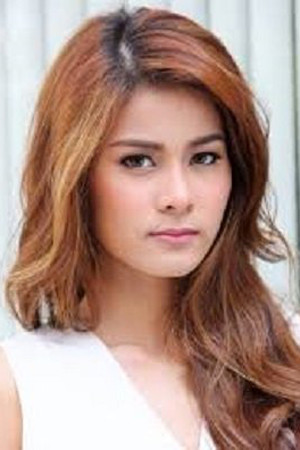 Baifern Patarin Jearasuk backdrop
