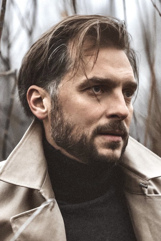 Mantas Vaitiekūnas backdrop