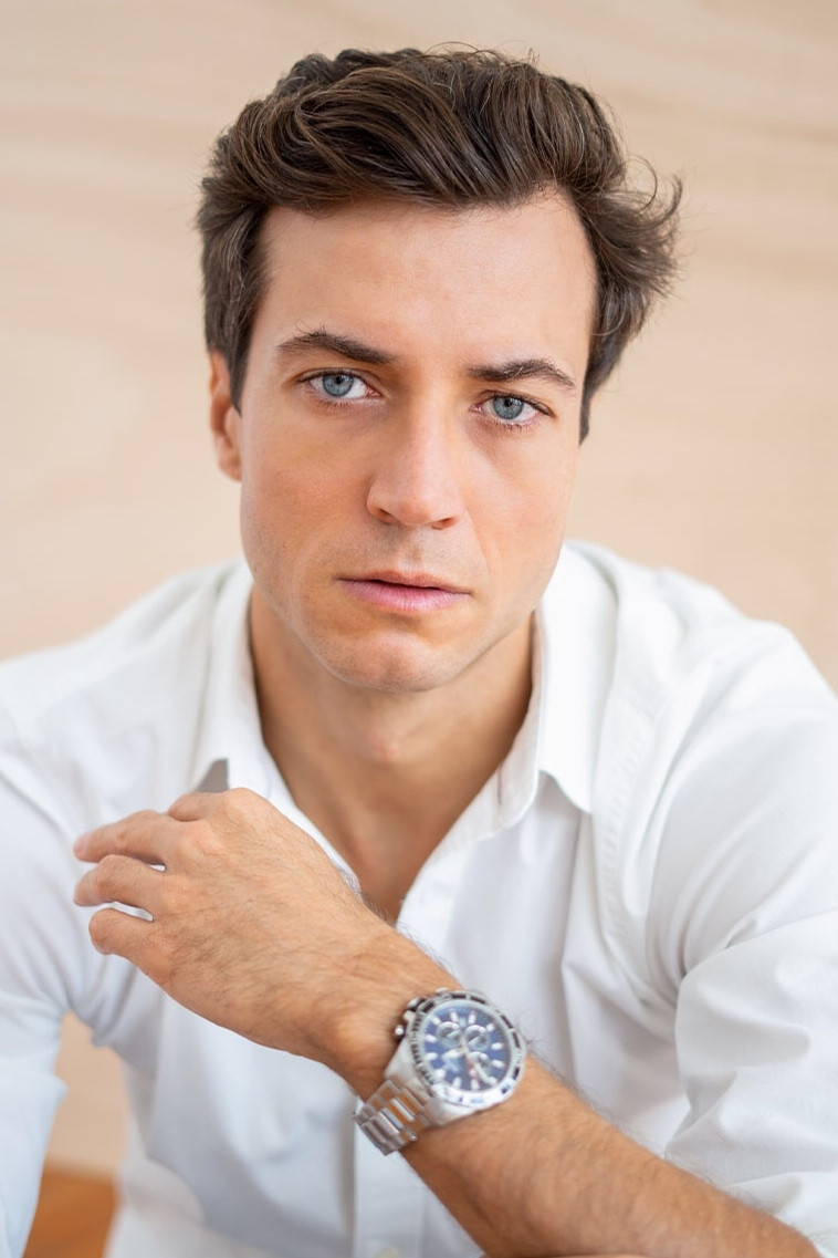 Rui Porto Nunes backdrop