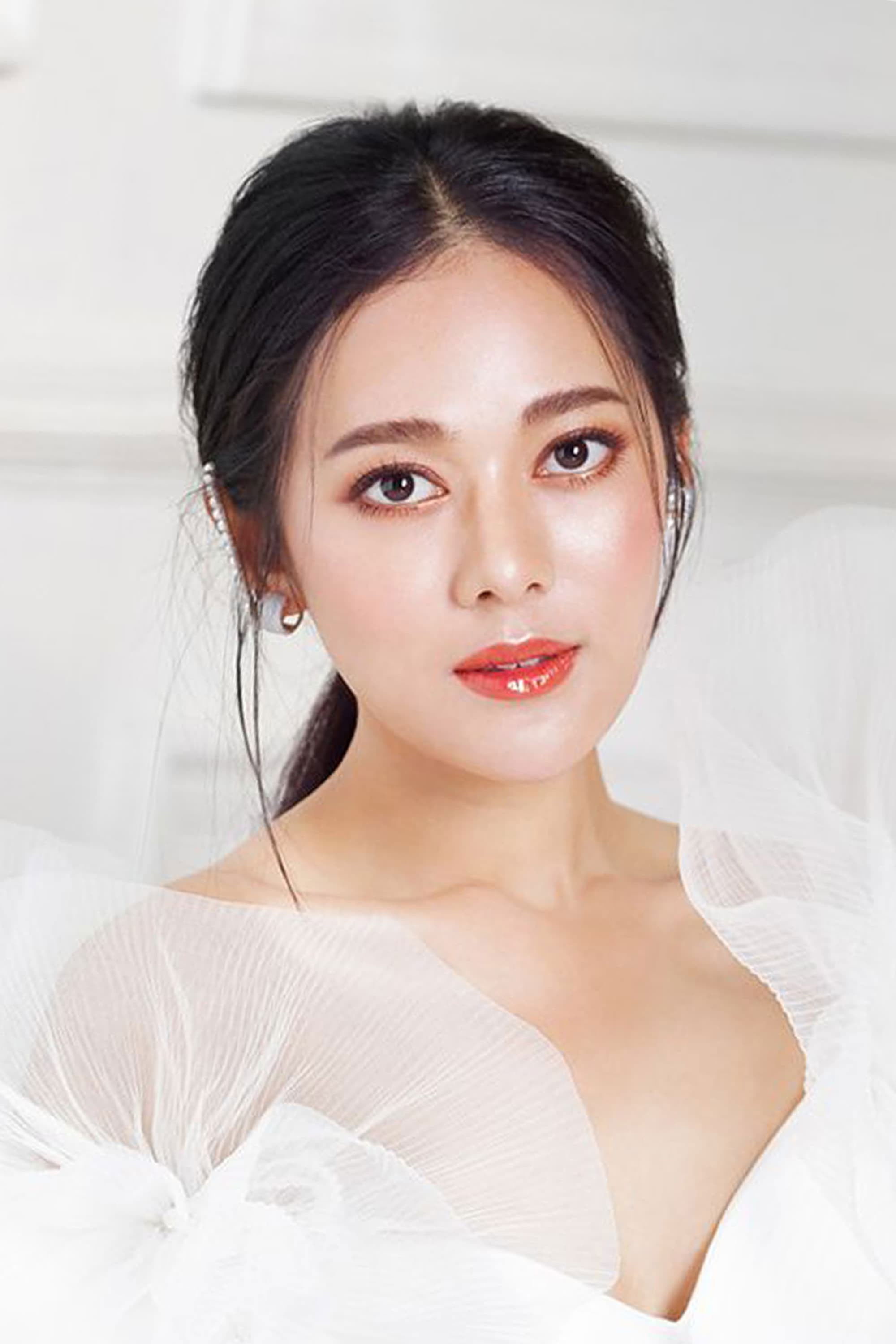 Anyarin Terathananpat backdrop