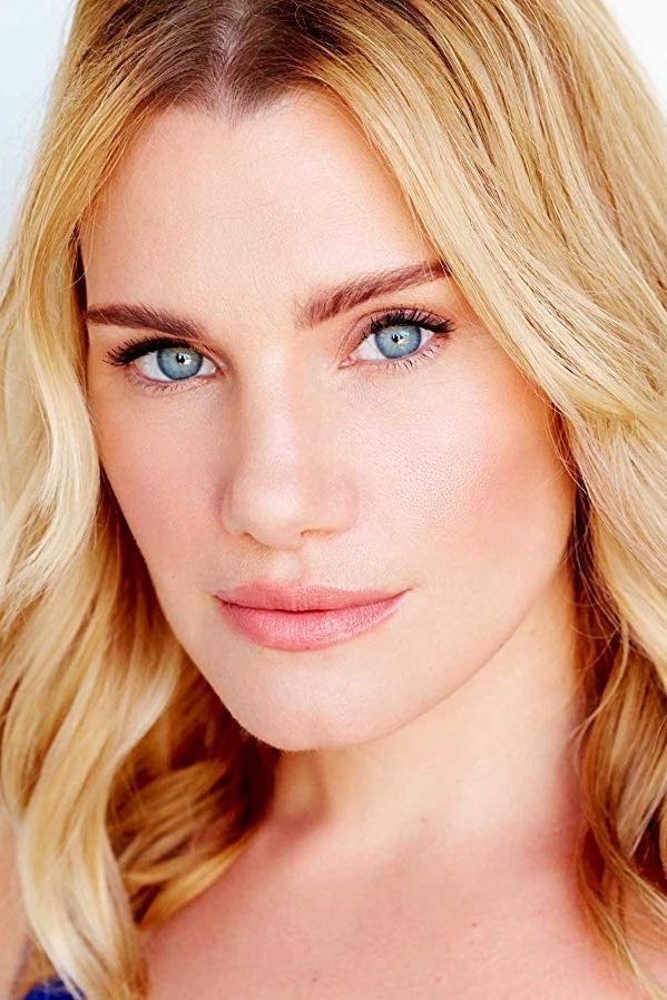 Julianne Dowler backdrop