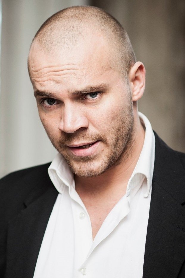 Patrick Heinrich backdrop