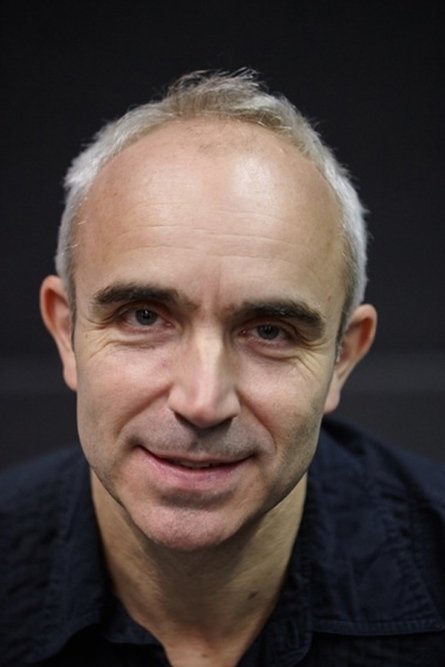 Alexis Latham backdrop