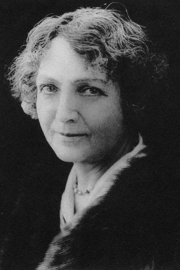 Eugénie Nau backdrop