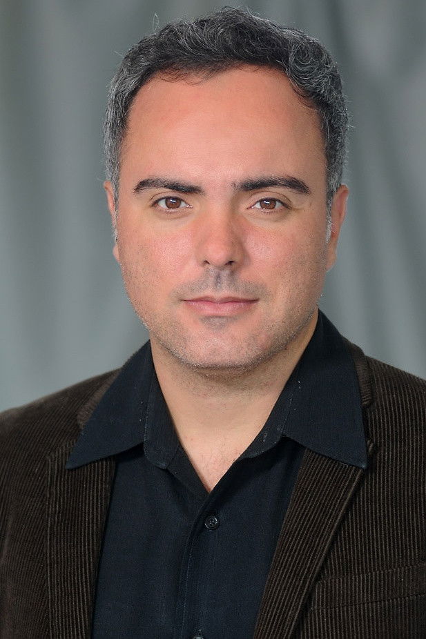 Saulo Rodrigues backdrop