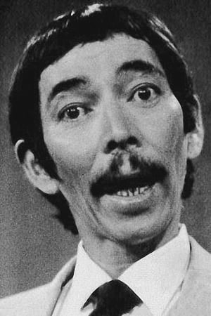 Akira Ōizumi backdrop