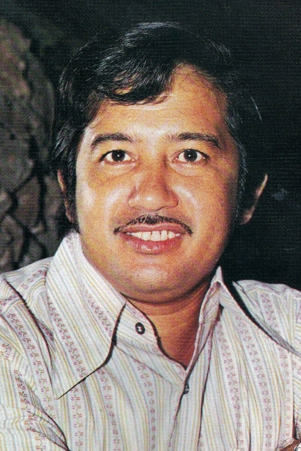 Anucha Rattanamarn backdrop