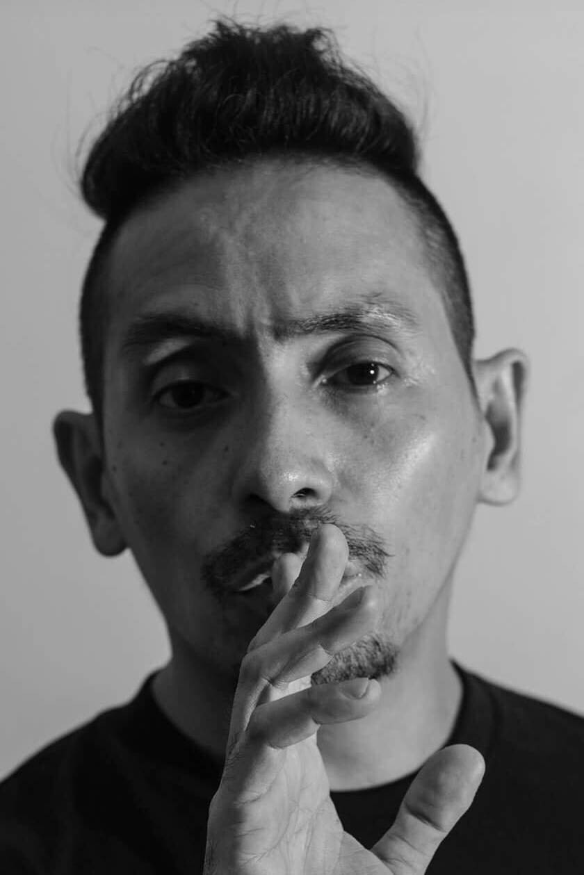 Manu Respall backdrop