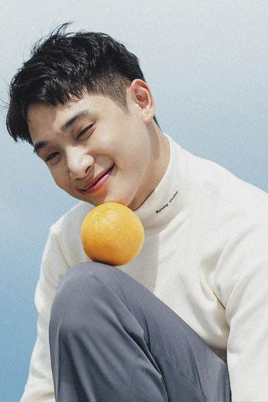 Kornrawich Sungkibool backdrop