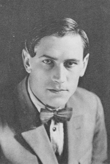 Serhii Minin backdrop