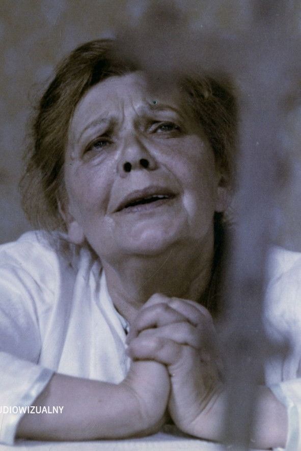 Alicja Sobieraj backdrop