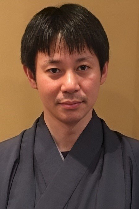 Yasutaka Kimura backdrop