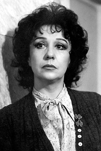 Mariya Stefanova backdrop